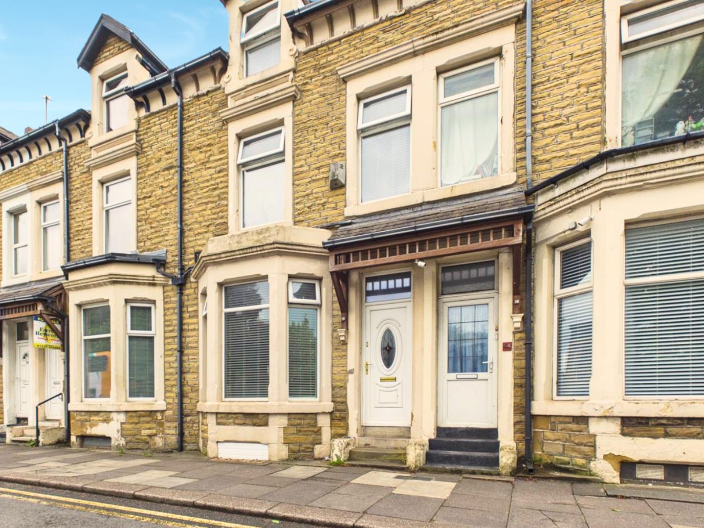 42 Central Drive, Morecambe LA4 5JX
